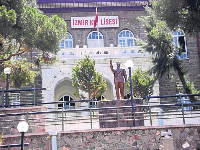 Bir Egitim Efsanesi Izmir Kiz Lisesi Sanal Basin